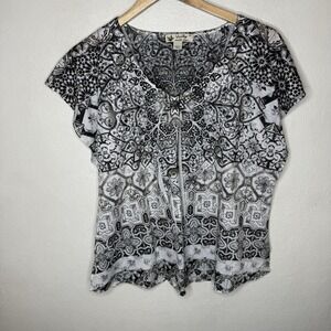 Unity World Wear Black White Short Sleeve V-Neck‎ T-Shirt Stretch Women's Medium